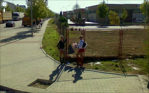Прикольные фото с Google Street View
