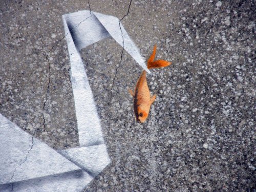 Стрит-арт оригами от Banksy