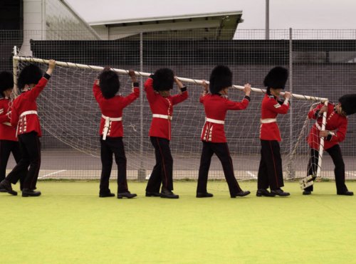 Подготовка лондонских гвардейцев к Олимпиаде