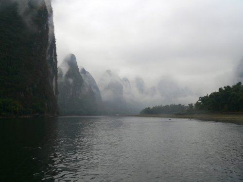 Живописная река Ли