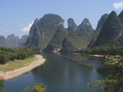 Живописная река Ли