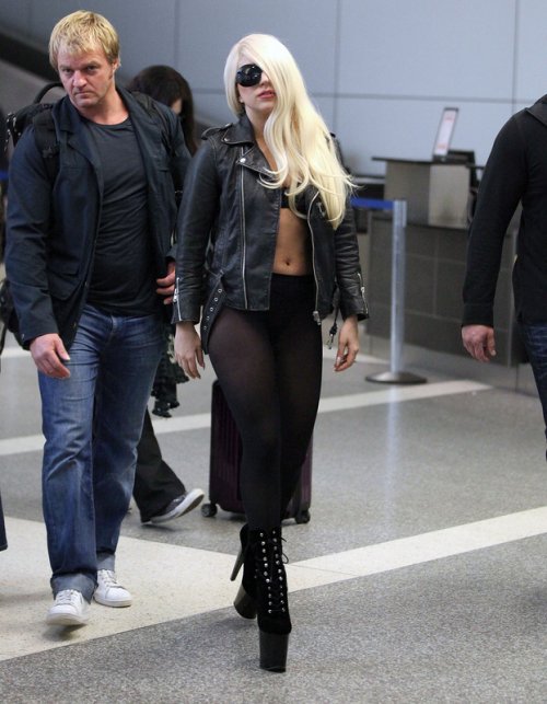Леди Гага в LAX