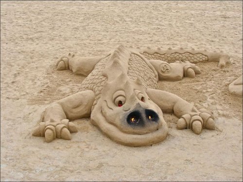 Удивительные скульптуры из песка (31 фото)