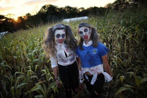 Zombie Walk-2012: более 2-ух тысяч "ходячих мертвецов" в одном месте