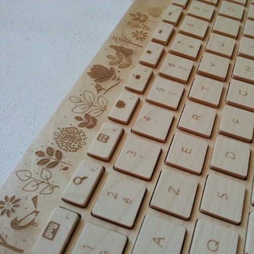 Беспроводная деревянная клавиатура от «Oree»