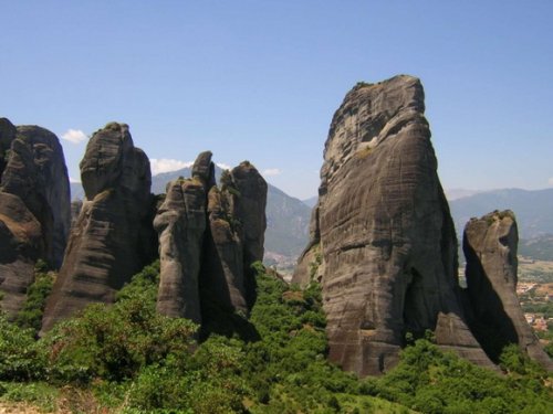 Каменные столбы - удивительные геологические образования