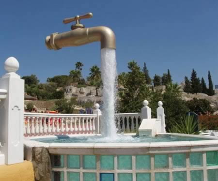 10 самых необычных в мире фонтанов