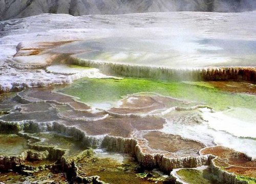 8 великолепных каскадных водопадов со всего мира
