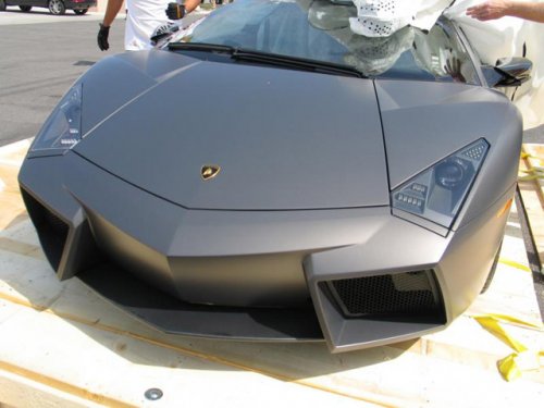 Распаковка новенького Lamborghini Reventon