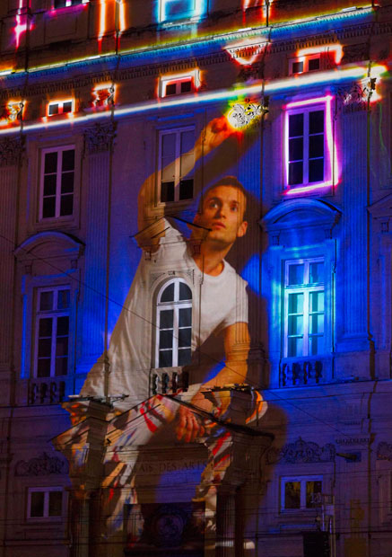 Сказочная иллюминация лионских улиц на Фестивале Огней