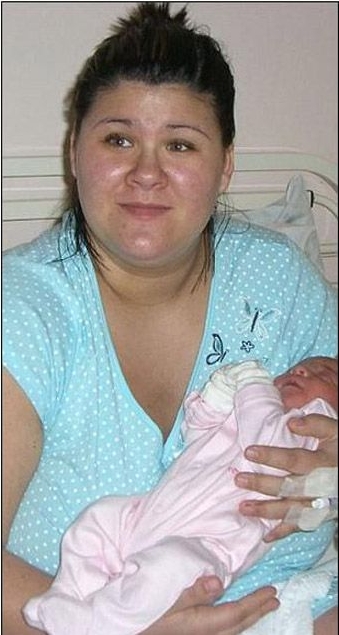 Бывшая любительница фастфуда, 24-хлетняя Хайли Пек похудела на 76 килограммов после рождения ребенка
