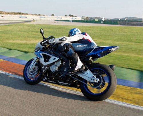 Мощный суперскоростной мотоцикл BMW S1000RR HP4 (27 фото)
