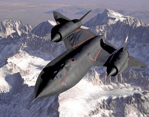 Lockheed SR 71 Blackbird – самолет, который просто улетал от ракет "земля-воздух"