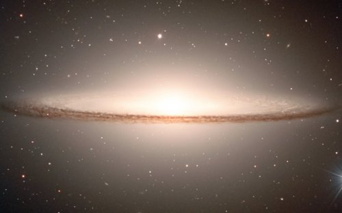 10 Невероятных изображений с телескопа Хаббл