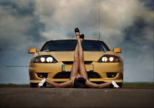 Автомобили и сексуальные девушки (28 фото)