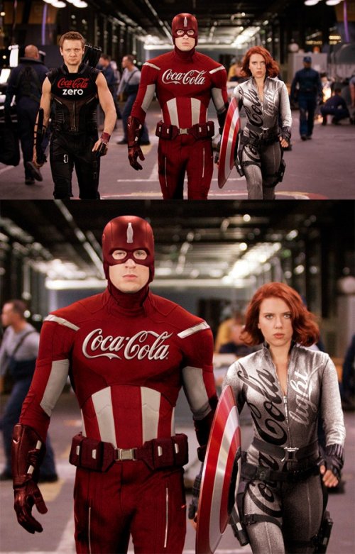 Супергерои в одежде от спонсоров (30 фото)