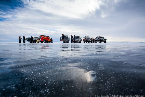 Прогулка по замёрзшему Байкалу (25 фото)