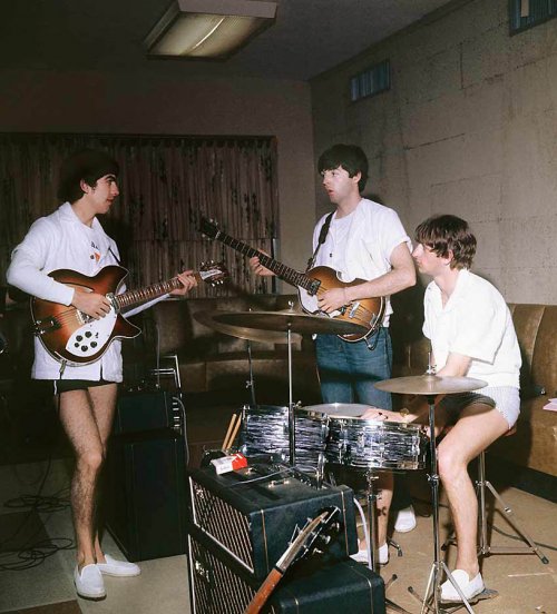 The Beatles в фотографиях (25 шт)