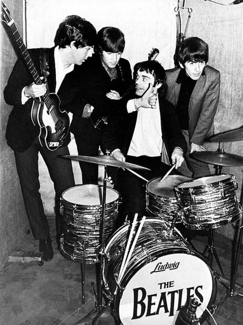 The Beatles в фотографиях (25 шт)