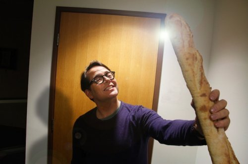 Багетинг: хлеб вместо предметов (13 фото)