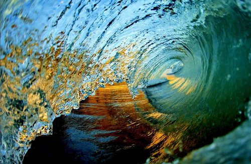 Изумительные фотографии гавайских волн, сделанные Кларком Литтлом (21 шт)