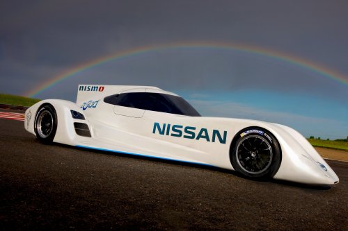 Новейший суперэлектромобиль Nissan ZEOD RC (7 фото + 1 видео)