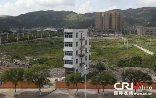 Китайские жильцы – самые упрямые в мире (4 фото)