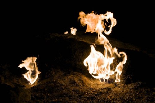 10 Природных вечных огней, о которых вы могли не знать