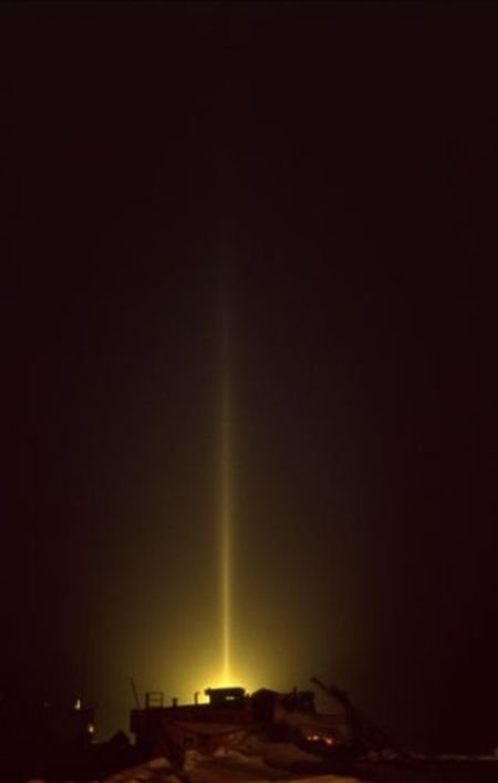Удивительный вид гало: световые столбы (25 фото)