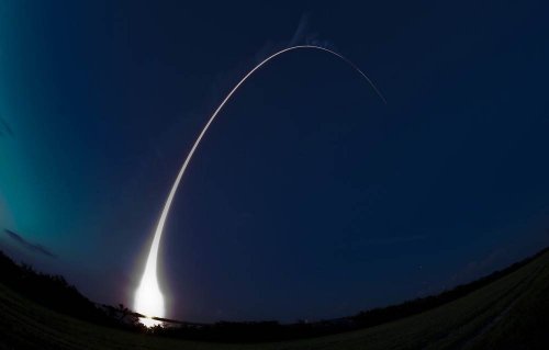 Лучшие фотографии августа на тему космоса (19 шт)