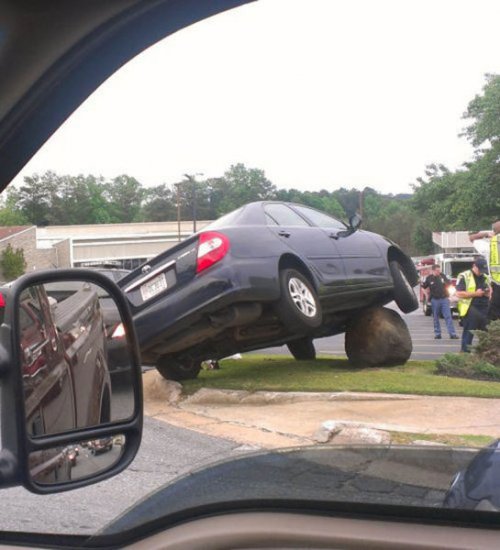 И вдруг что-то пошло не так - автомобильные аварии (24 фото)