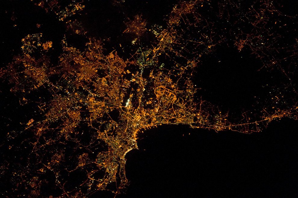 Ночные города из космоса фото с названиями