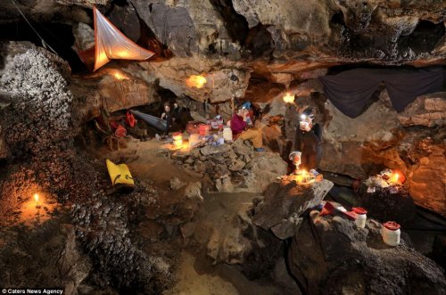 Ер Ван Дон – самая гигантская пещера на планете (15 фото)