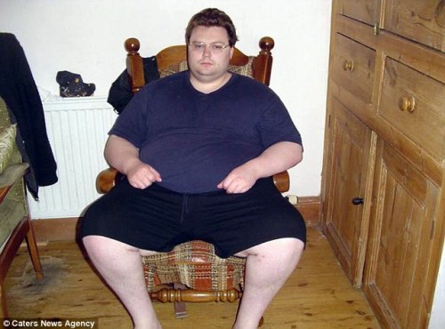 Британец похудел за 18 месяцев на 114 кг (7 фото)