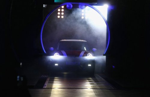 Премьера нового MINI Cooper в Коули (14 фото)