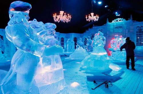 В Брюгге открылся Фестиваль снежных и ледяных скульптур (9 фото)