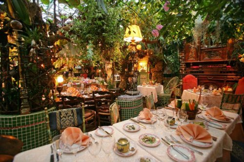 «Ма Провонсаль» - идеальный ресторан для любителей цветов (8 фото)