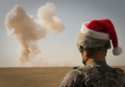 Рождество в военно-полевых условиях (21 фото)