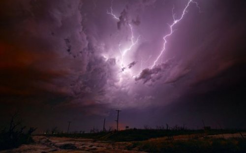 Завораживающие фотографии ненастной погоды (28 фото)