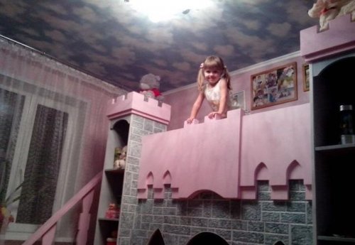 Спальное место для маленькой принцессы (21 фото)