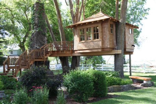 Дома на деревьях, построенные Питом Нельсоном (10 фото)