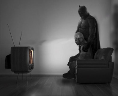 Грустный Бэтмен покоряет Интернет (23 фото)
