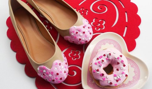 "Сладкая" обувь от Shoe Bakery (13 фото)