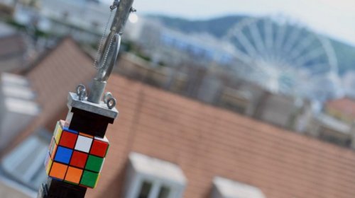 Самую высокую в мире LEGO-башню построили в Венгрии (10 фото)