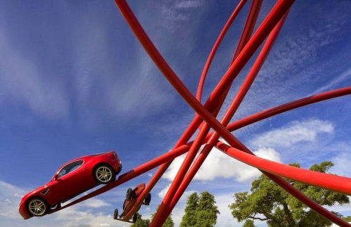 Удивительные автомобильные скульптуры Джерри Джуда (14 фото)