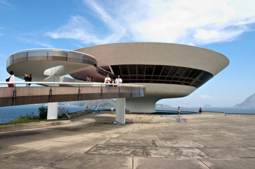 Самые необычные и удивительные по архитектуре музеи мира (34 фото)