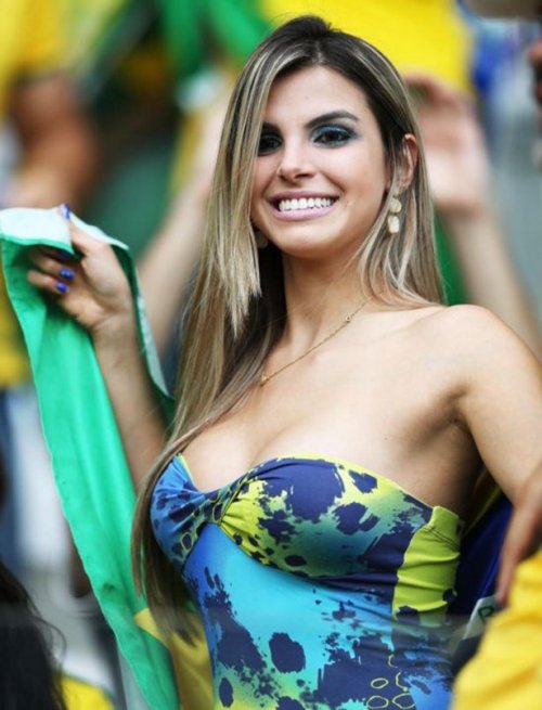 Самые привлекательные и страстные болельщицы Чемпионата мира (23 фото)