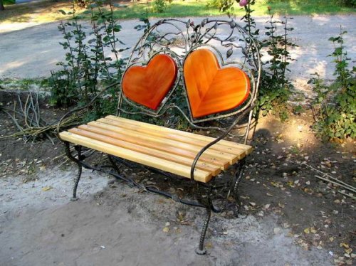 Необычные скамейки с оригинальным дизайном (27 фото)