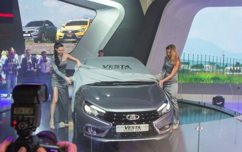 АвтоВАЗ представил концепт-кары Lada Vesta и Lada Xray 2 (21 фото)
