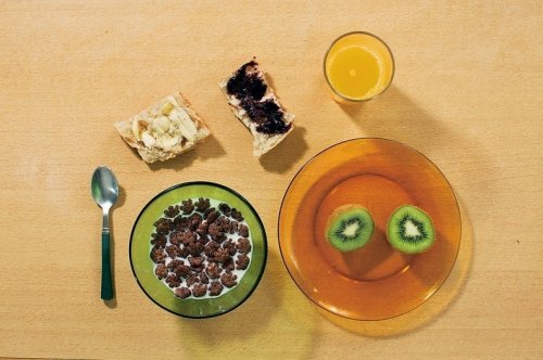 Что едят на завтрак дети со всего мира? (22 фото)